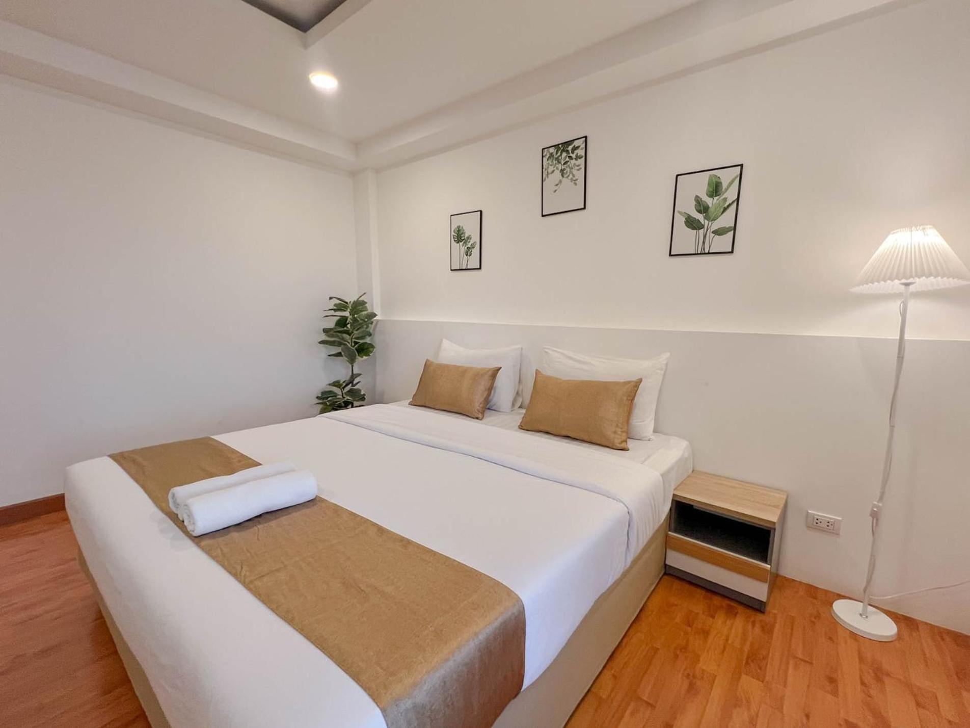 Inspire House Hotel Chiang Mai Bagian luar foto