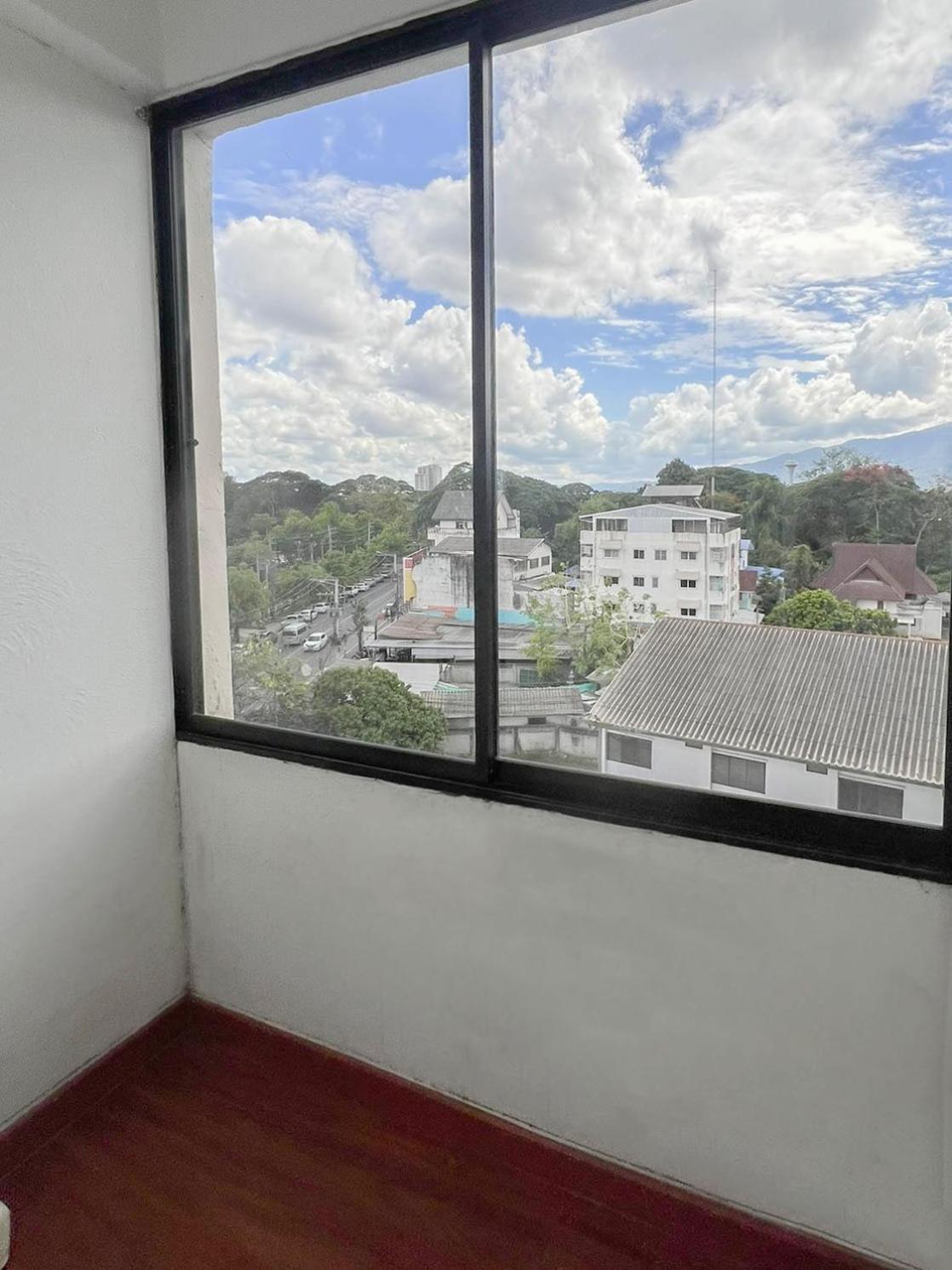 Inspire House Hotel Chiang Mai Bagian luar foto